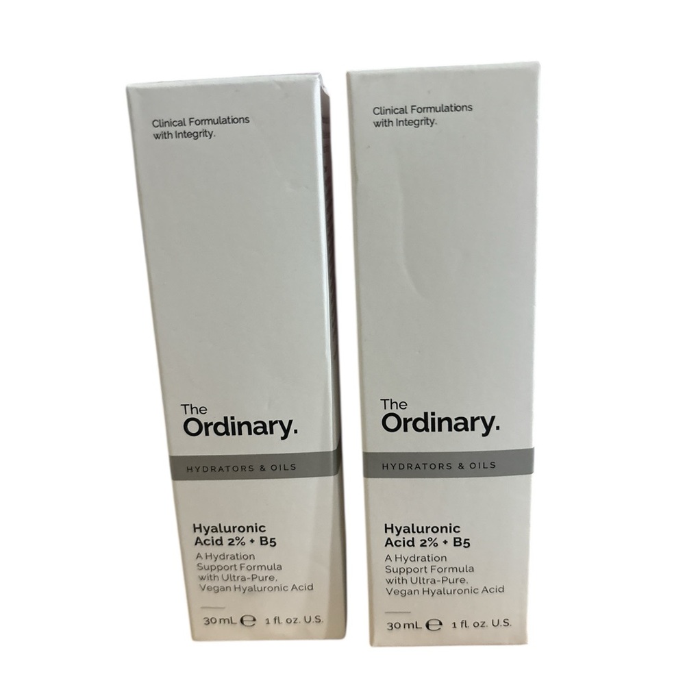The Ordinary White and Gray Hyaluronic Acid 2% + B5 Serum